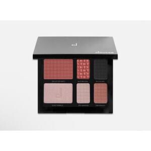 Doucce Eyeshadow Palette, Illuminating highlighter + Blush On The Go NEW